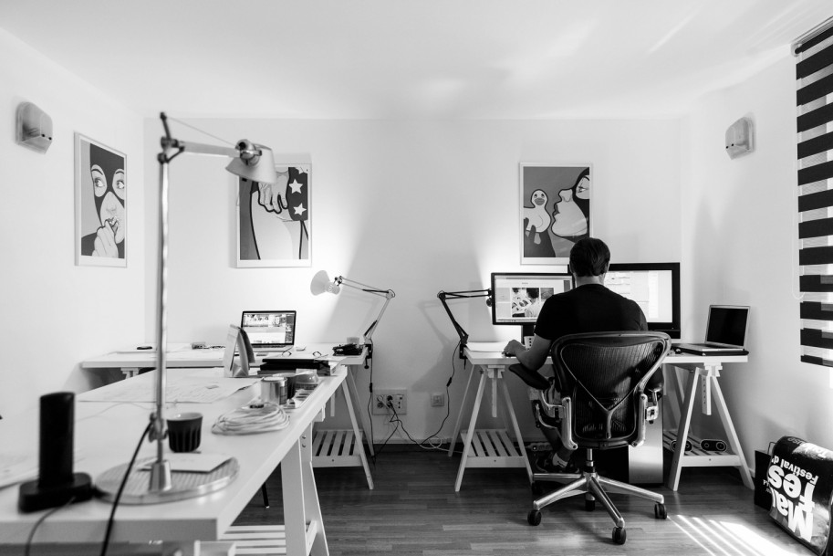 Create a Home Office to Get Work Done With These 5 Tips!