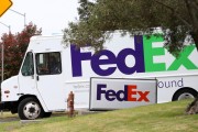 FedEx Driver Shot: FedEx Driver Shot While Delivering Christmas Presents, Suspect On The Run