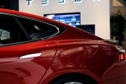 German Authorities concerned about Tesla’s Auto Pilot Ads
