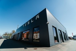 Tesla Implements Broad Restructuring, Cuts Another 14% of Workforce, Affecting 285 Employees in Buffalo Factory